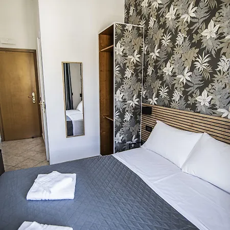 Hotel Dell'urbe 2*